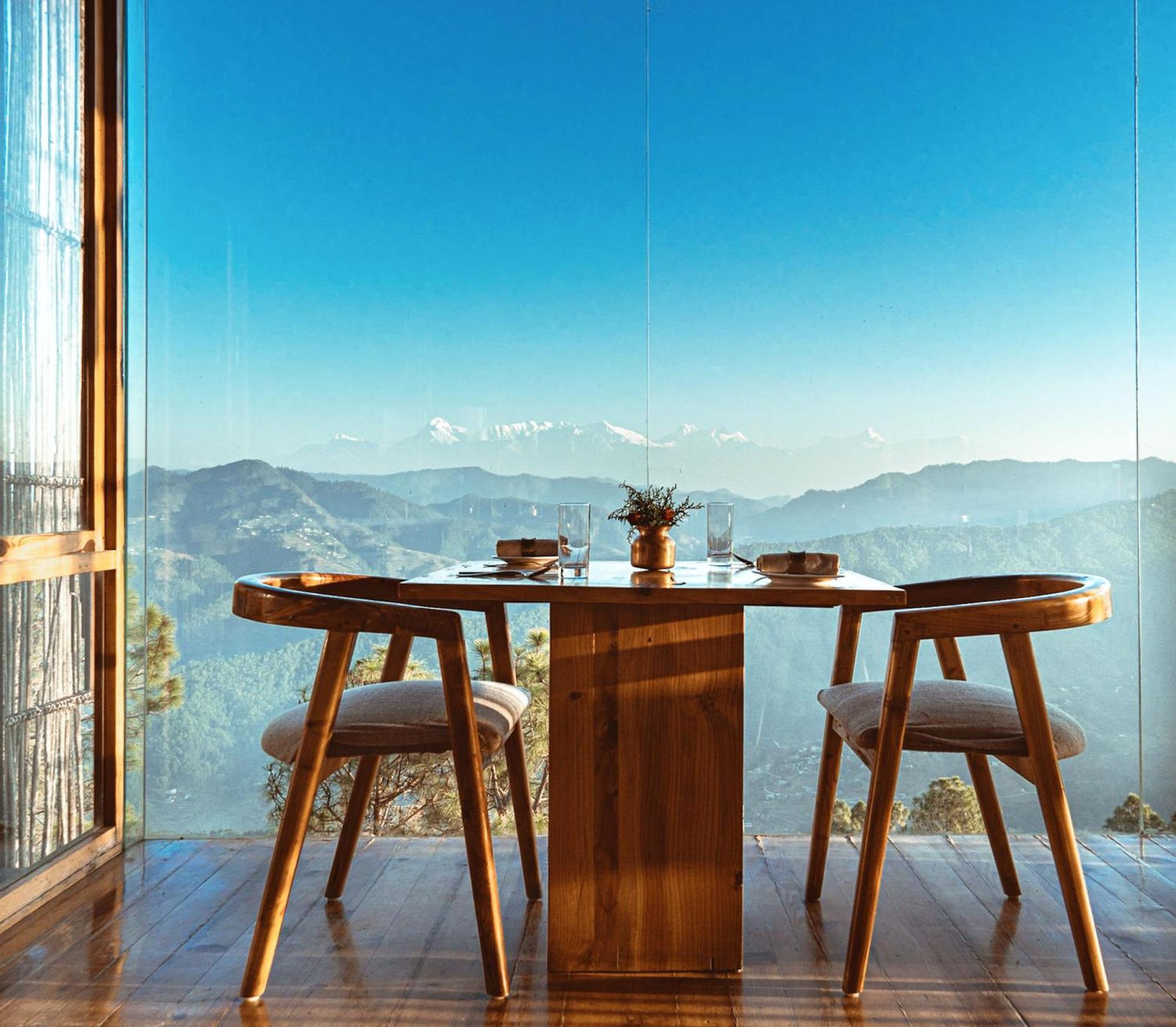 The Kumaon Hotel Binszar Kültér fotó