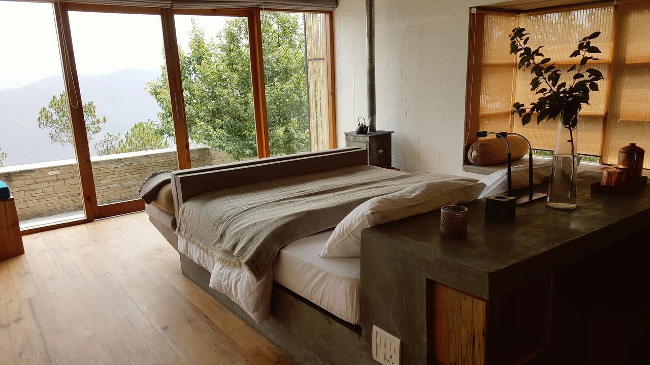 The Kumaon Hotel Binszar Kültér fotó